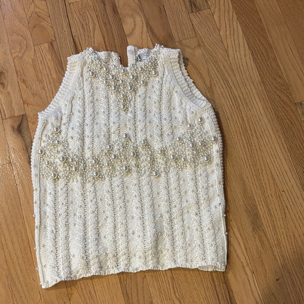 Zara knit top with pearls